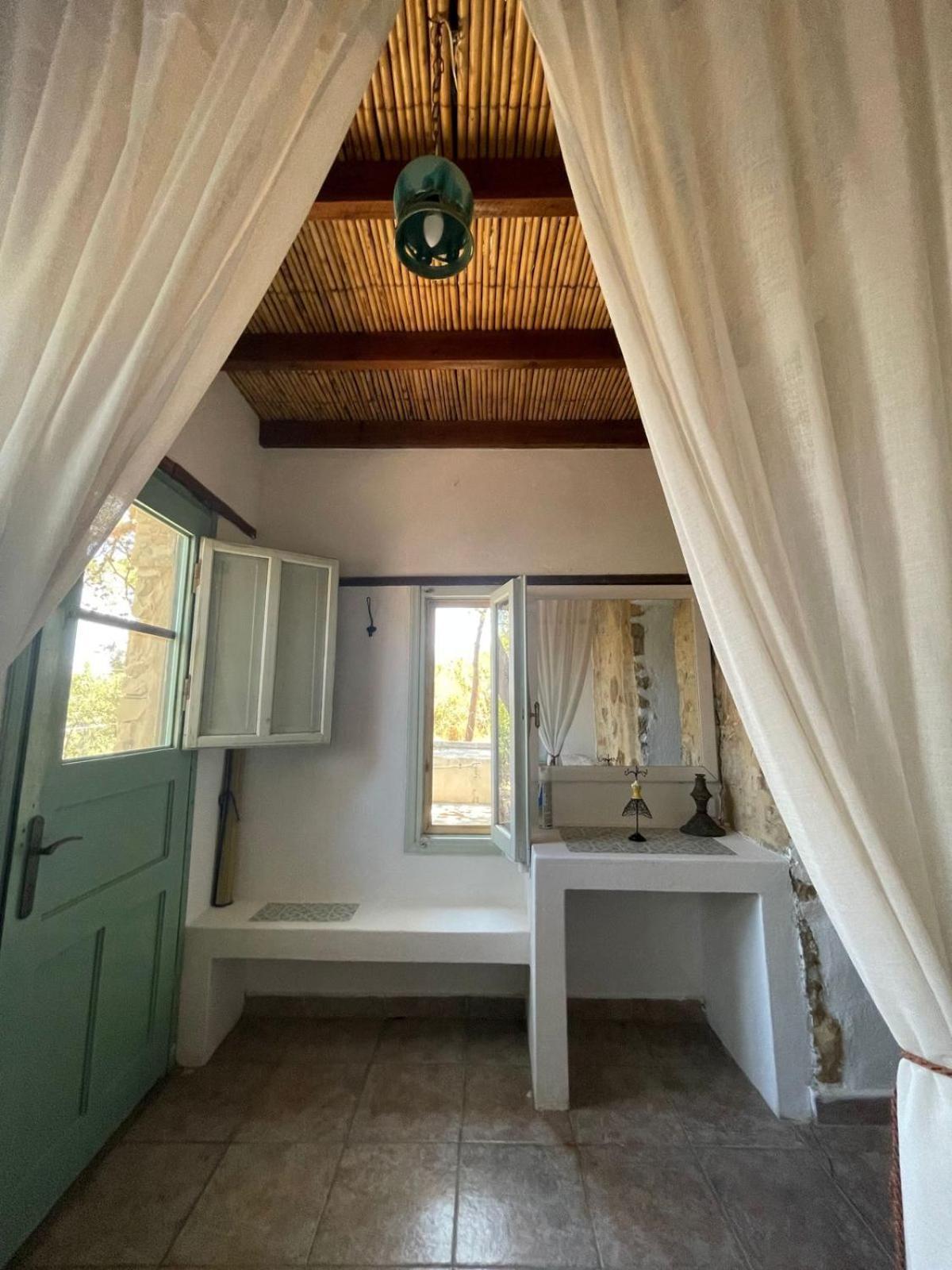 Petrino 2 - Traditional Lerian House Lakkíon Dış mekan fotoğraf